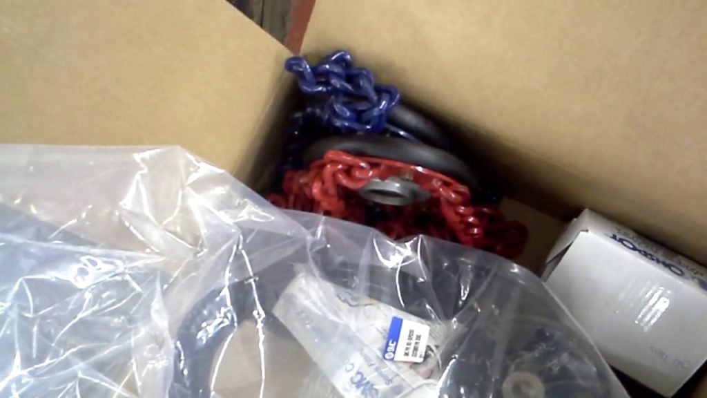 School Bus Auto Chains Mechanics Hub